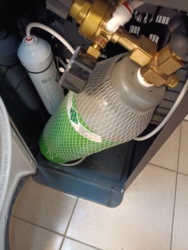 96d7a9b7-19e1-4f65-b112-49297f9024db