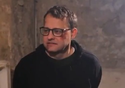 9232105f-310f-4451-abc8-fa98c0504a37