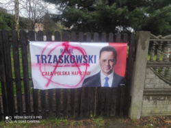 b5b8ccb8-d7b3-4a5a-be75-858b01ad8901