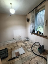 23e80402-04dc-4aa8-86c6-b497a5c4634f