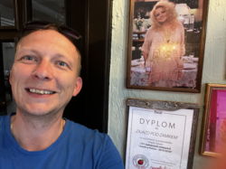 b65ce87d-82cd-4376-80e0-89cf0993c08b