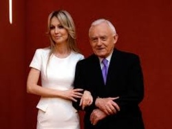 b87b11cc-e921-43d2-899a-b088ee220283