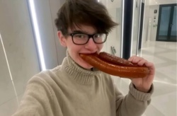 126a4753-8cb1-4329-a65b-ee046d1139d3