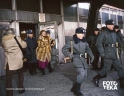 ec39b66b-5c7e-4eca-a265-c0dd0a55ce70