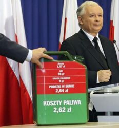 e8df8cc7-68fb-40b5-9ae9-6bebad55a362