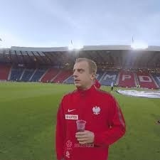 8c685ab6-f263-4a36-8a5f-c3528b4b675a