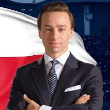 3cc592f8-15da-47e5-ac5c-178bf9f9cce4