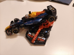 581a21a6-0077-4008-a32a-9a27add7020f