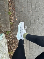 d5d3d003-3d47-4e83-a366-5c5878f5eaf7