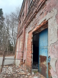 d9b30a08-e44b-42cd-a139-e9b35f7f7d3d