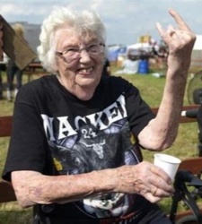 e9bfb4d9-f8b0-419c-b6a5-aa0dbac2b34b