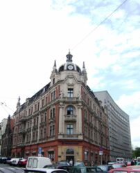 3b1c9b8c-ab76-4644-b513-a989563cf698