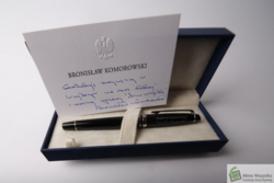 15ce2f1d-cb82-43cc-ba8c-1627032d1b48