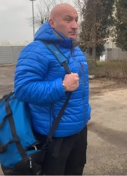 2b747b9a-968e-4bc6-bc97-abf9765e1eaf