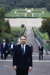 2838f1f6-3f0f-4c2c-83d0-e4e4216534b0