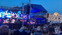 383dd7c8-64c1-49d0-8c20-bb86588ae7be