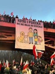 821d2813-f21a-4c71-b528-8e1eae260c03