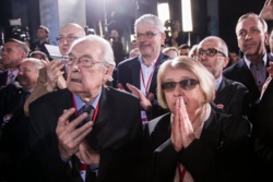 6d61fba9-a697-4207-b4d7-79c52a9b9de4