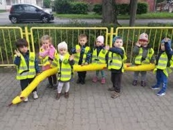 a95186cc-ca45-40f4-982d-e50859854d7a