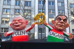 947f2de6-18d2-4ba1-9a01-6250b0cda048