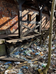 4c12389f-99b6-44eb-a0d9-d4f774877983