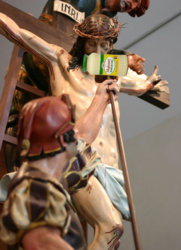 ef3e4766-212e-429c-8748-4b99fba12f65