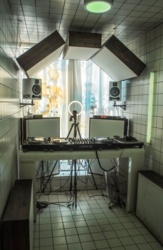 fb50a26b-3653-4fc4-8f00-2a82e48aee16