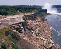 c8d731b9-e2e1-4165-988d-b30a59e0f5b5