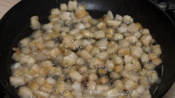 555d9cf5-51ce-49d4-88a7-8e42de8f3a6b