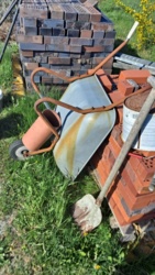 9a629fc9-d2a0-471b-b181-8ea927872f27