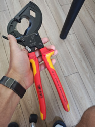 a8fd5334-791c-46bb-8dbf-f6187c9fe34f