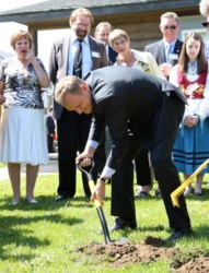 b9f967f2-b31d-454e-8f24-75929747775d