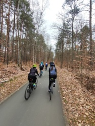 686d204f-ce60-475a-804e-c4bb5a5a43d4