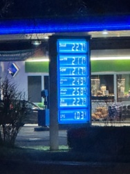 c6fe4750-03e8-4bc6-8f4e-e6084017a3d3