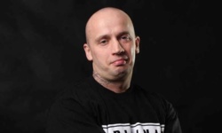 ee60ef31-8c8c-45d8-811f-4ad4d5d8d398