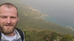 e2421a4b-2925-4526-8133-fba12779246e