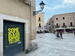 f7257d91-2d55-47f5-b469-31ff490bfa95