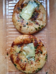 2fde90fa-57a4-4c4f-9dfe-3f8441a519b8