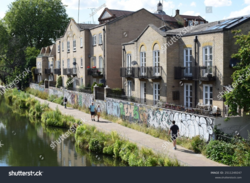 90090464-e2cd-47da-a4ba-12316828533b