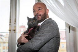 2c041778-bc24-4758-afc4-907d07dba346