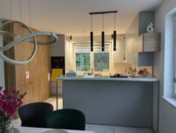 c21d95ce-215b-4118-8431-8b8bbc894543