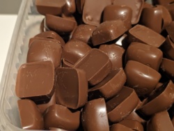 6f751cb3-98c8-48e1-9cd4-83210e0ba216