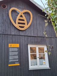 a0aa1dd1-97ac-4913-91c4-9048f1903151