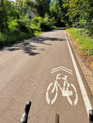 e7018609-1bb8-47f0-a143-9cc40a6d16c7