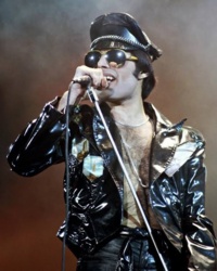 7eabc700-022a-4502-8de8-a7706b306d8d