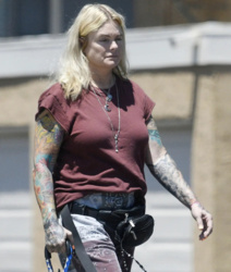 1a857d91-7600-4e98-8bc9-e3a5b868084d