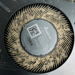 PrzylecialWiekszySamolot